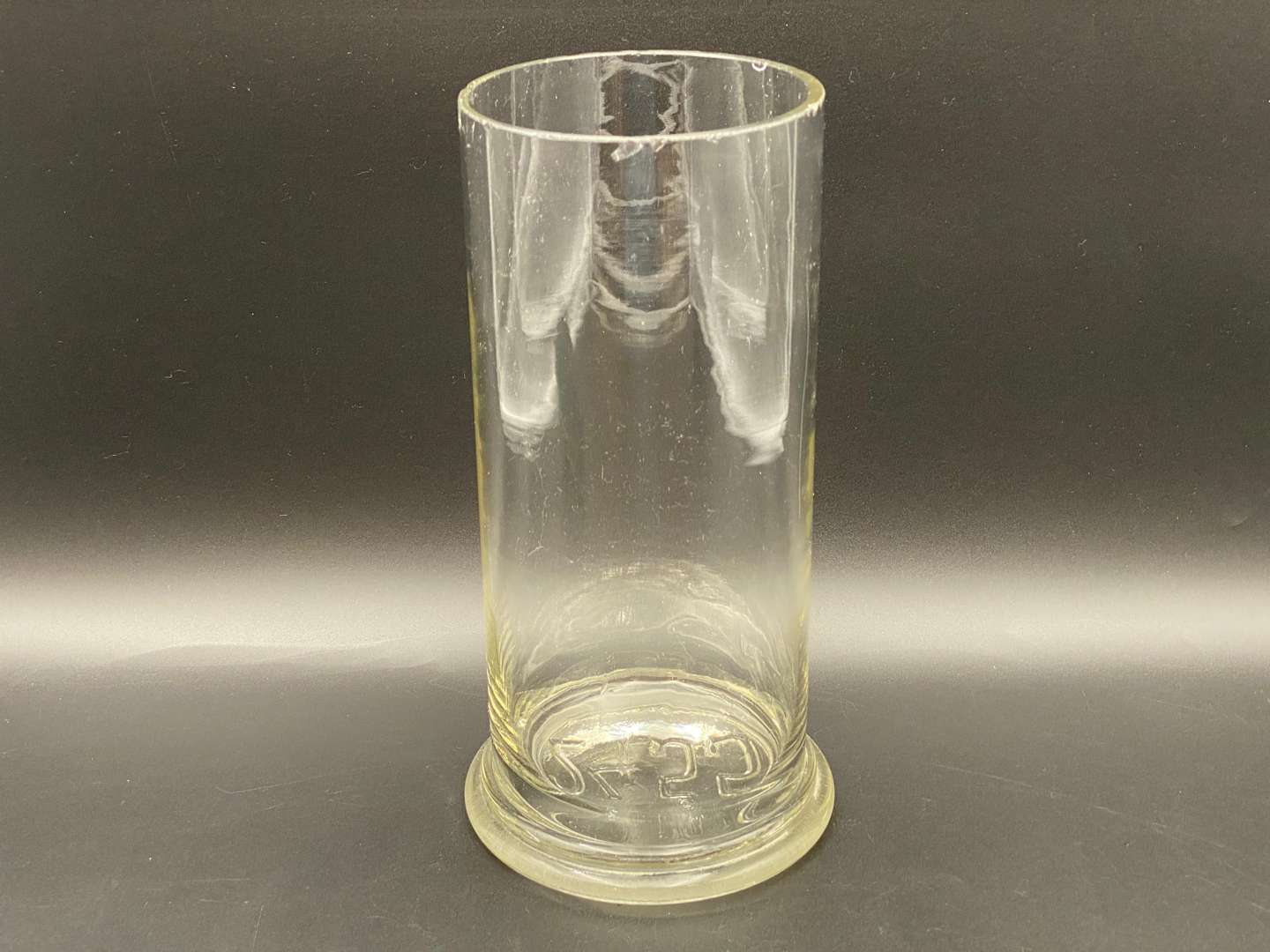 <p>ROWNTREES GUMS POS GLASS DISPLAY JAR.</p>