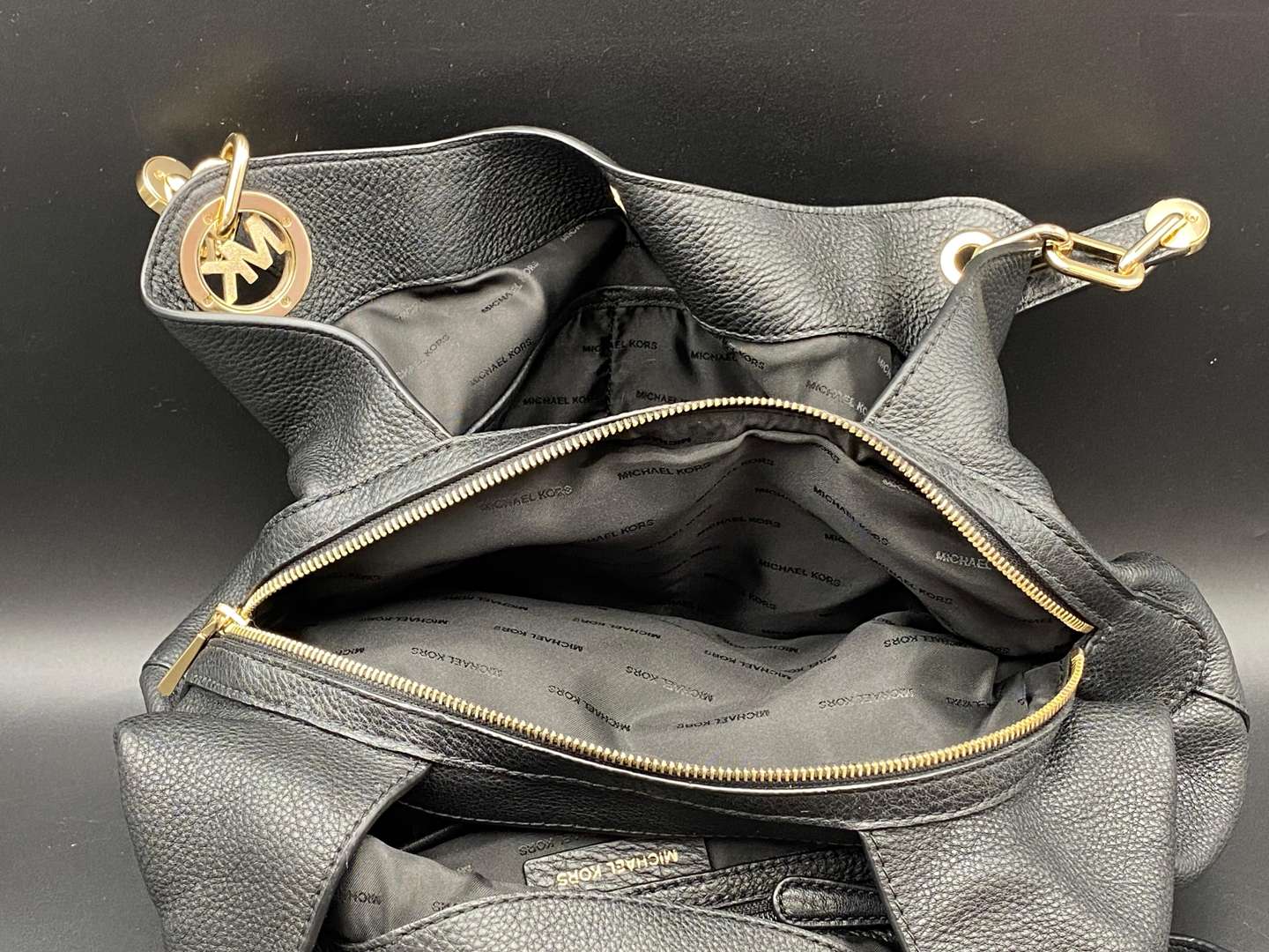 <p>MICHEAL KORS, LILLIE, BLACK PEBBLE GRAIN LEATHER TOTE BAG,</p>