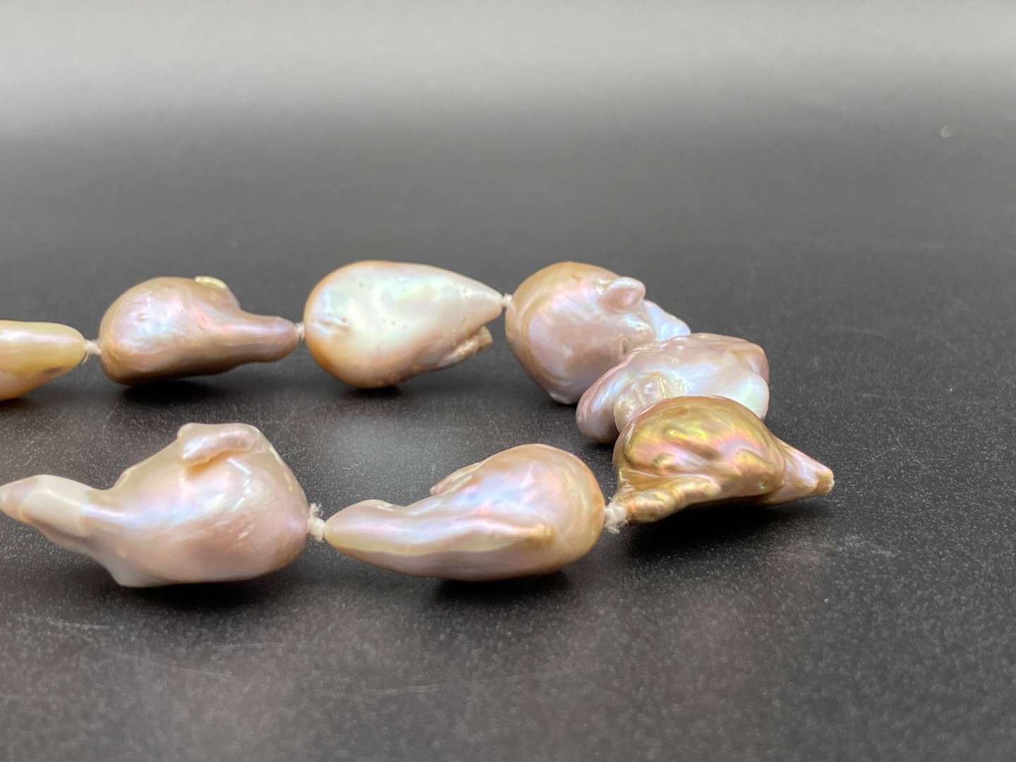 <p>NATURAL PEARL NECKLACE,</p>