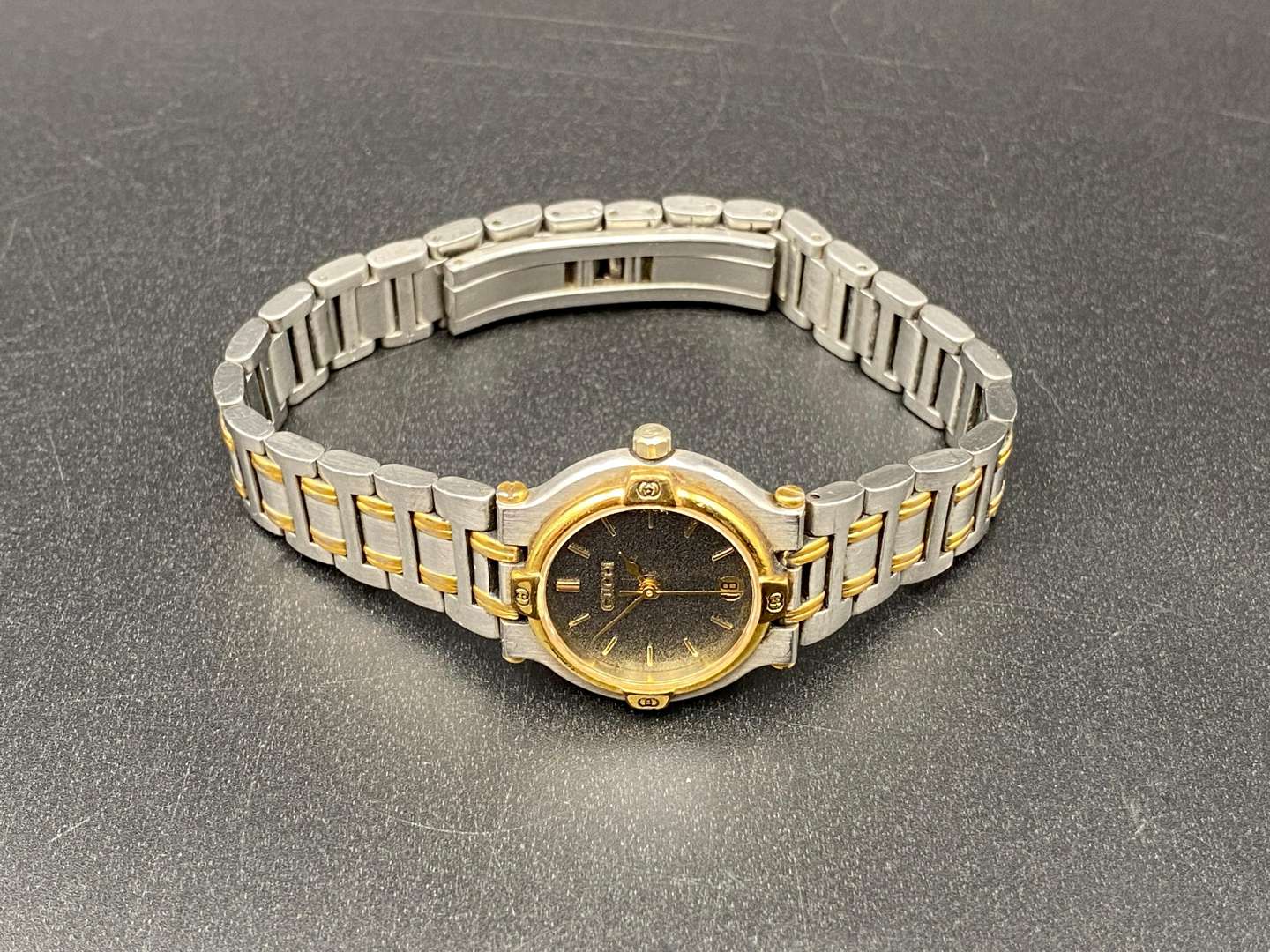 <p>GUCCI, WRISTWATCH&nbsp;</p>