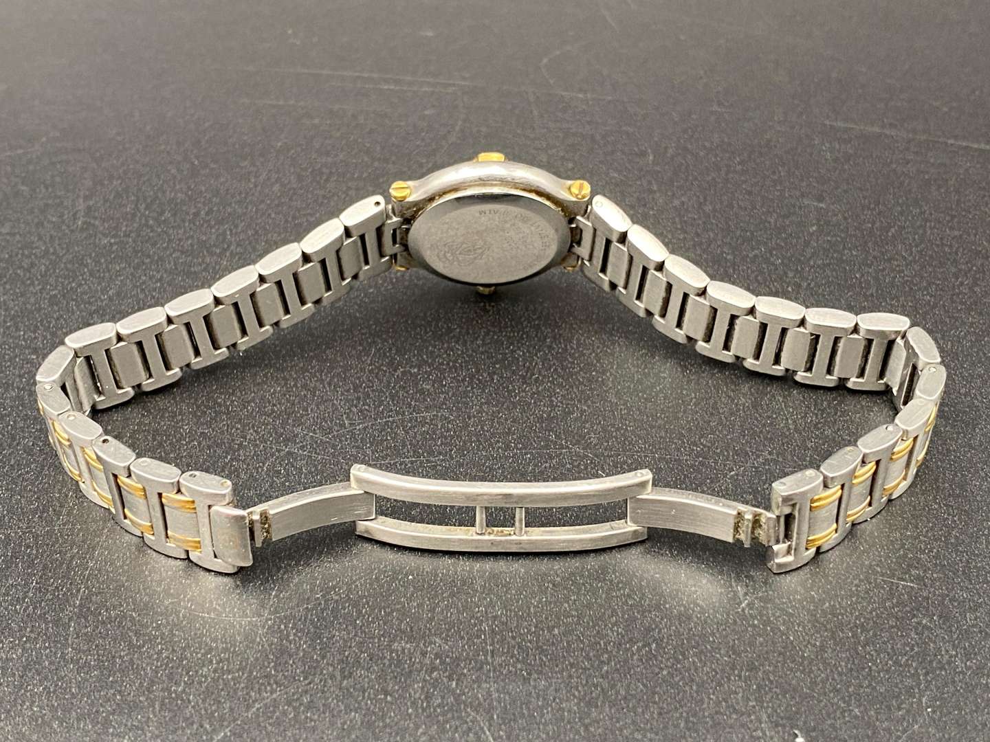 <p>GUCCI, WRISTWATCH&nbsp;</p>