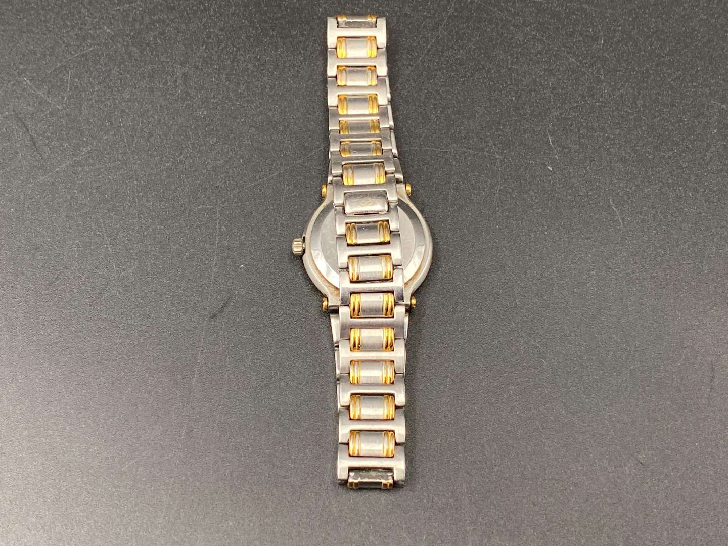 <p>GUCCI, WRISTWATCH&nbsp;</p>