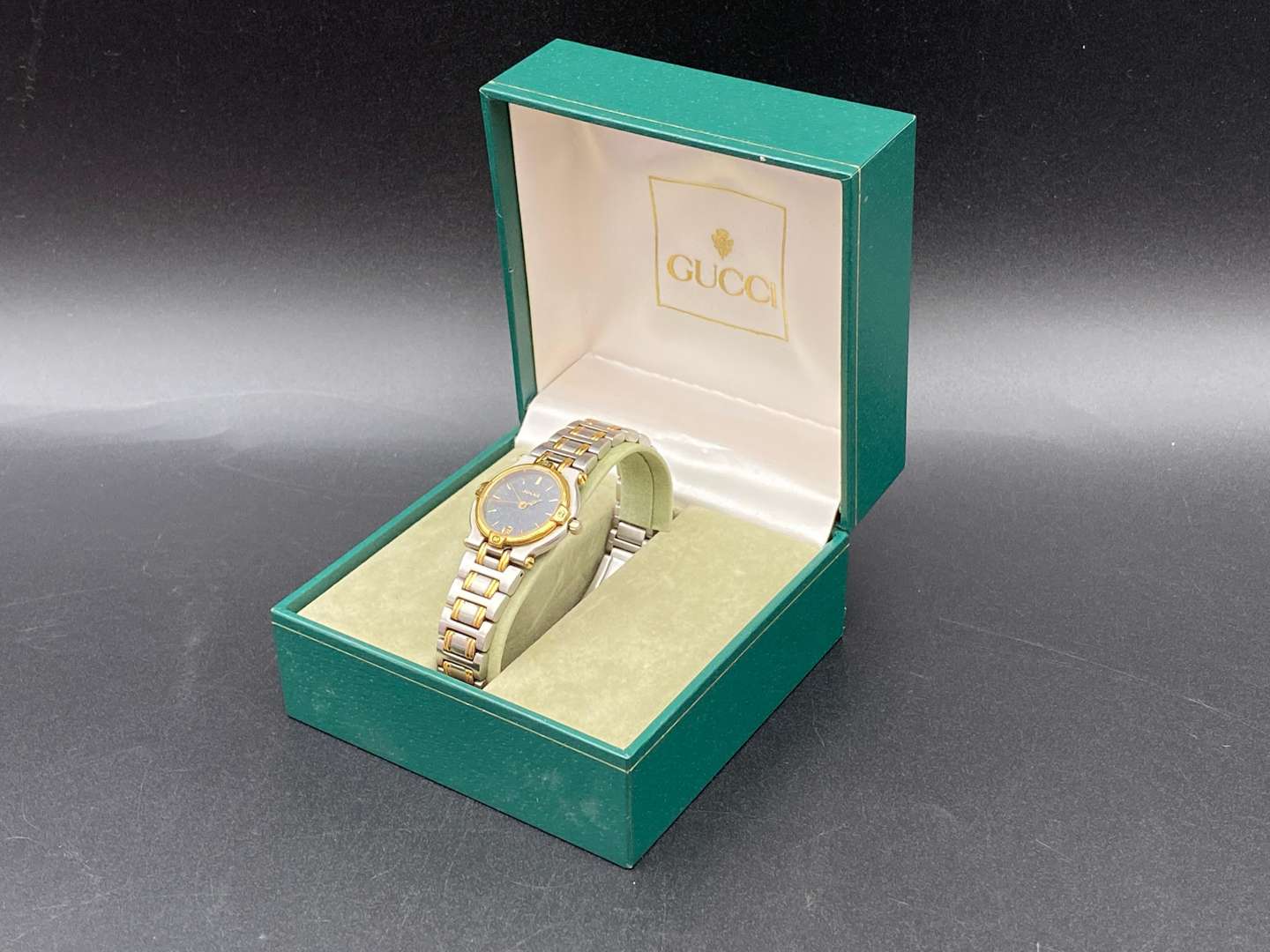 <p>GUCCI, WRISTWATCH&nbsp;</p>