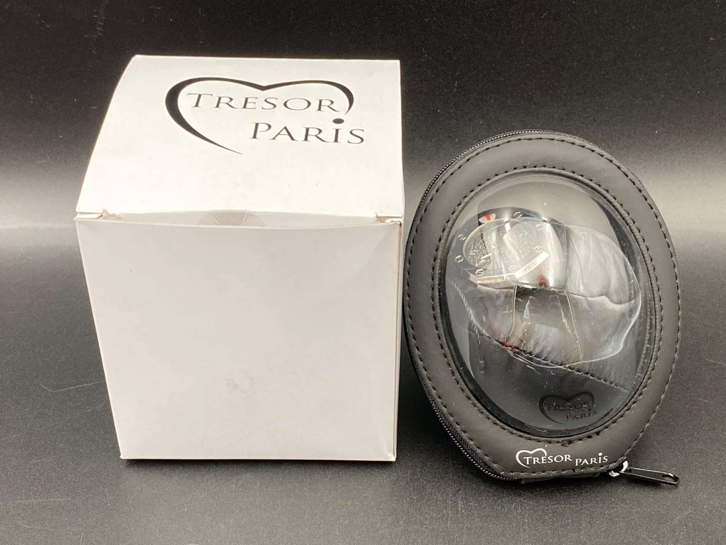 <p>TRESOR PARIS, DIAMOND SET WRISTWATCH</p>