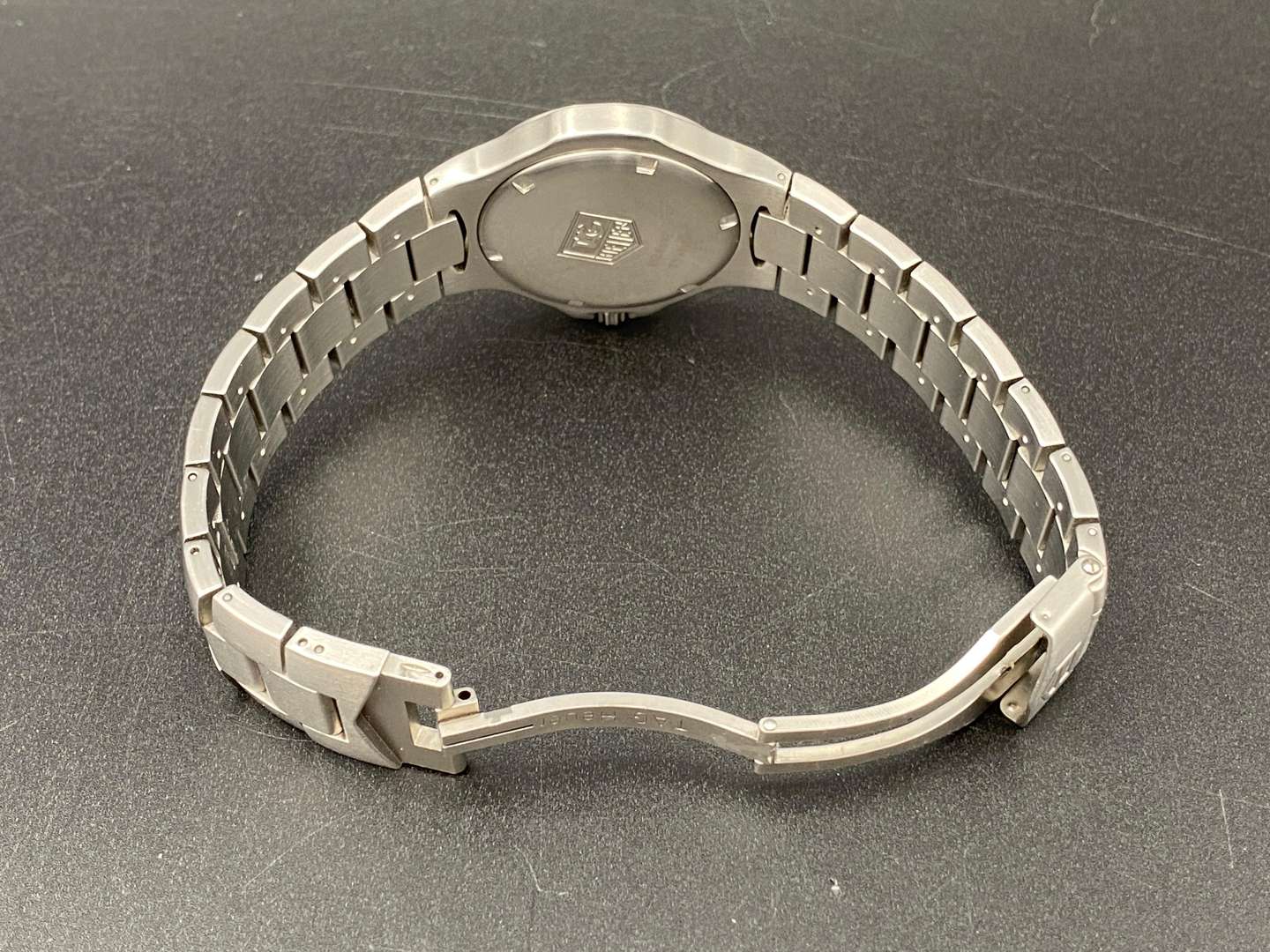 <p>TAG HEUER, WRISTWATCH AND BOX</p>