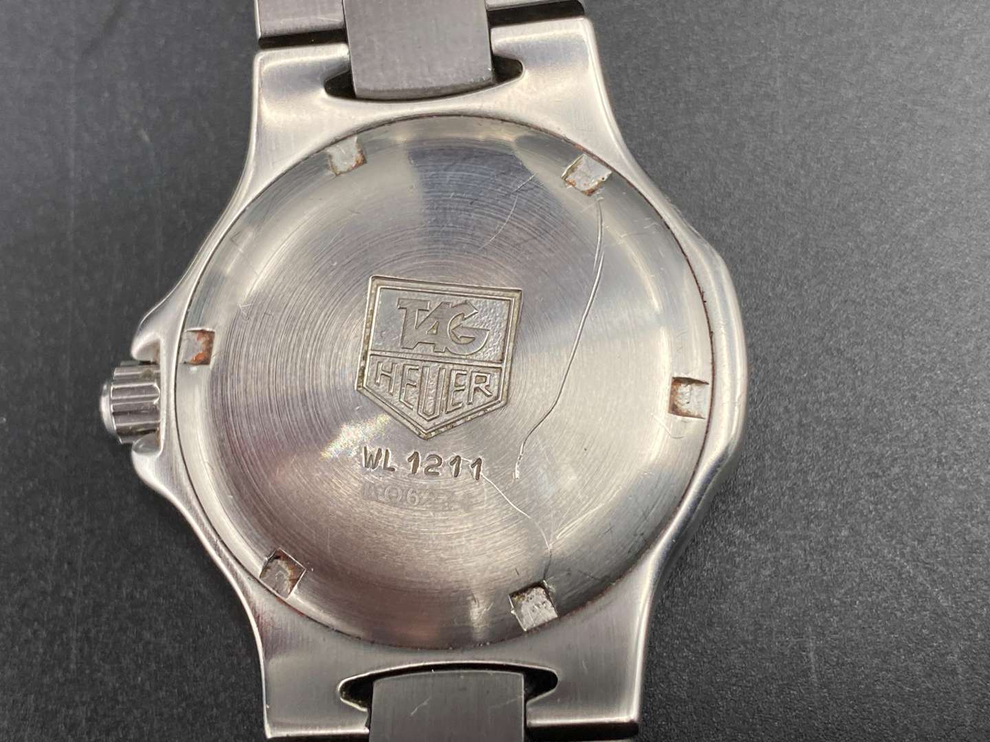 <p>TAG HEUER WRISTWATCH</p>