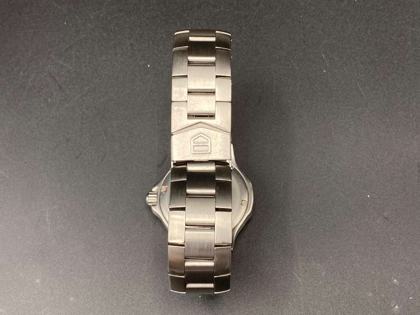 <p>TAG HEUER WRISTWATCH</p>