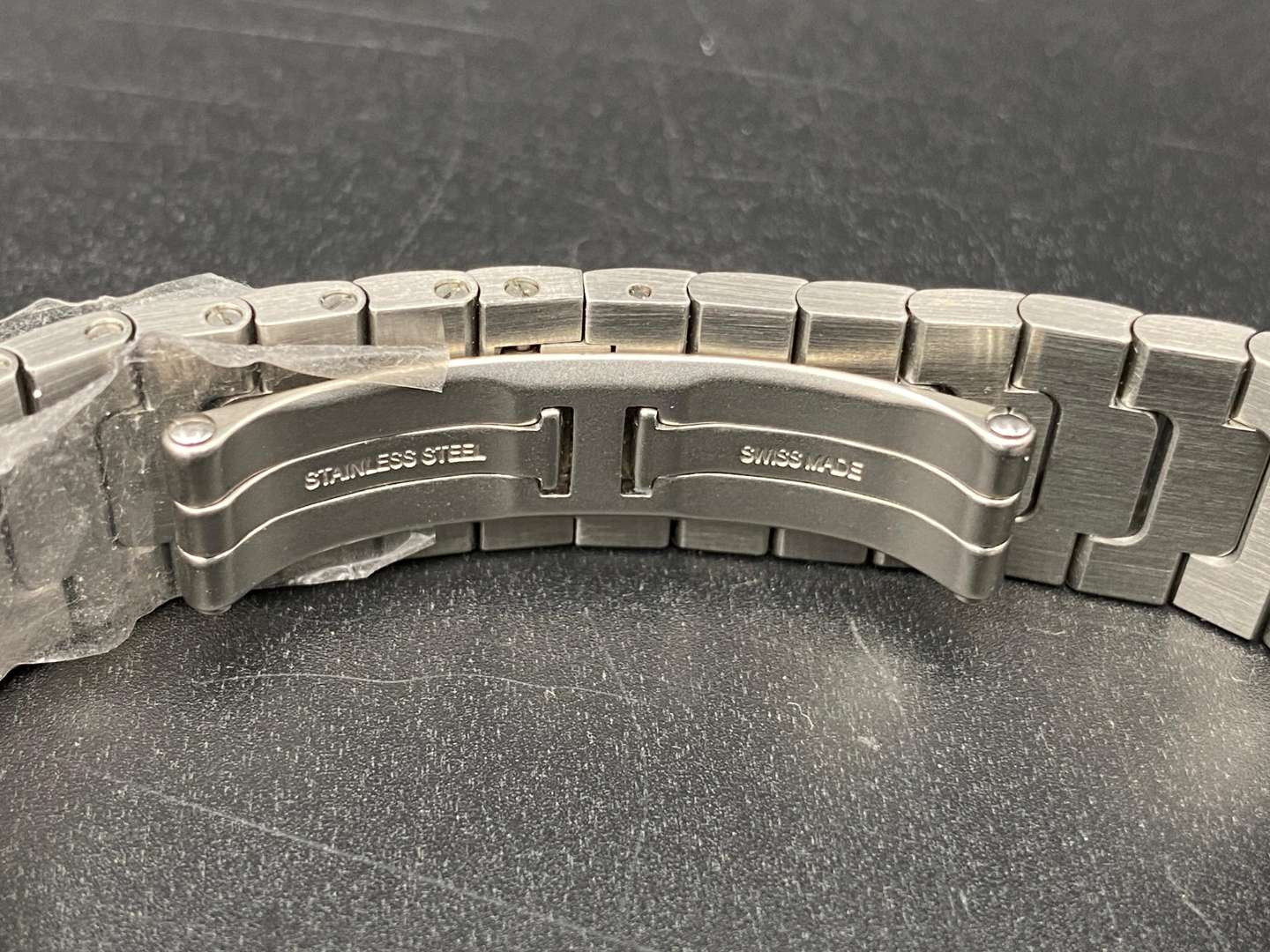 <p>CARTIER, SANTOS DE CARTIER, STAINLESS STEEL WITH BOX AND PAPERS, REF WSSA0082, 4626242240FY</p>