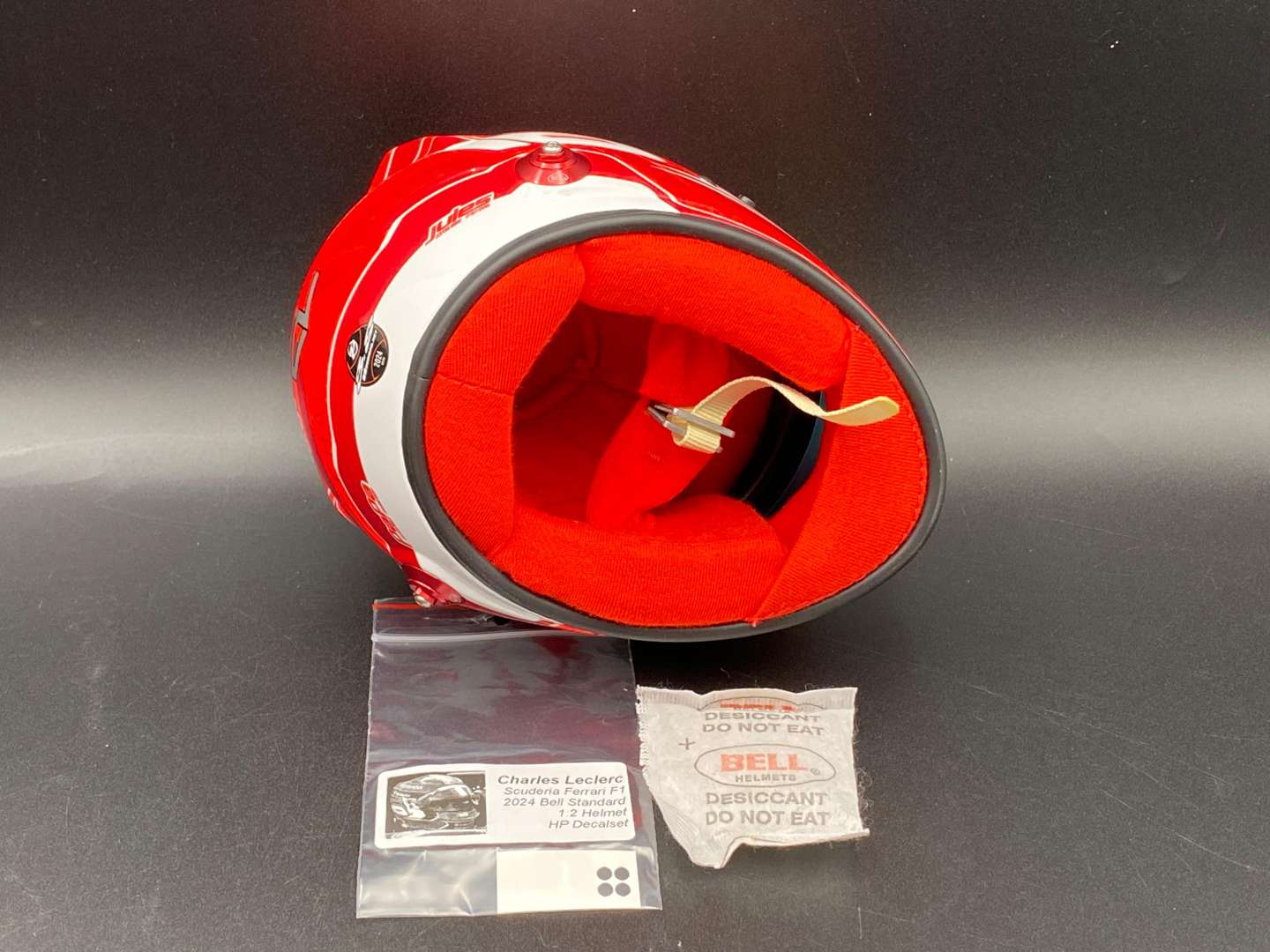 <p>SPORTS MINI LINE FOR FERRARI, CHARLES LECLERC</p>