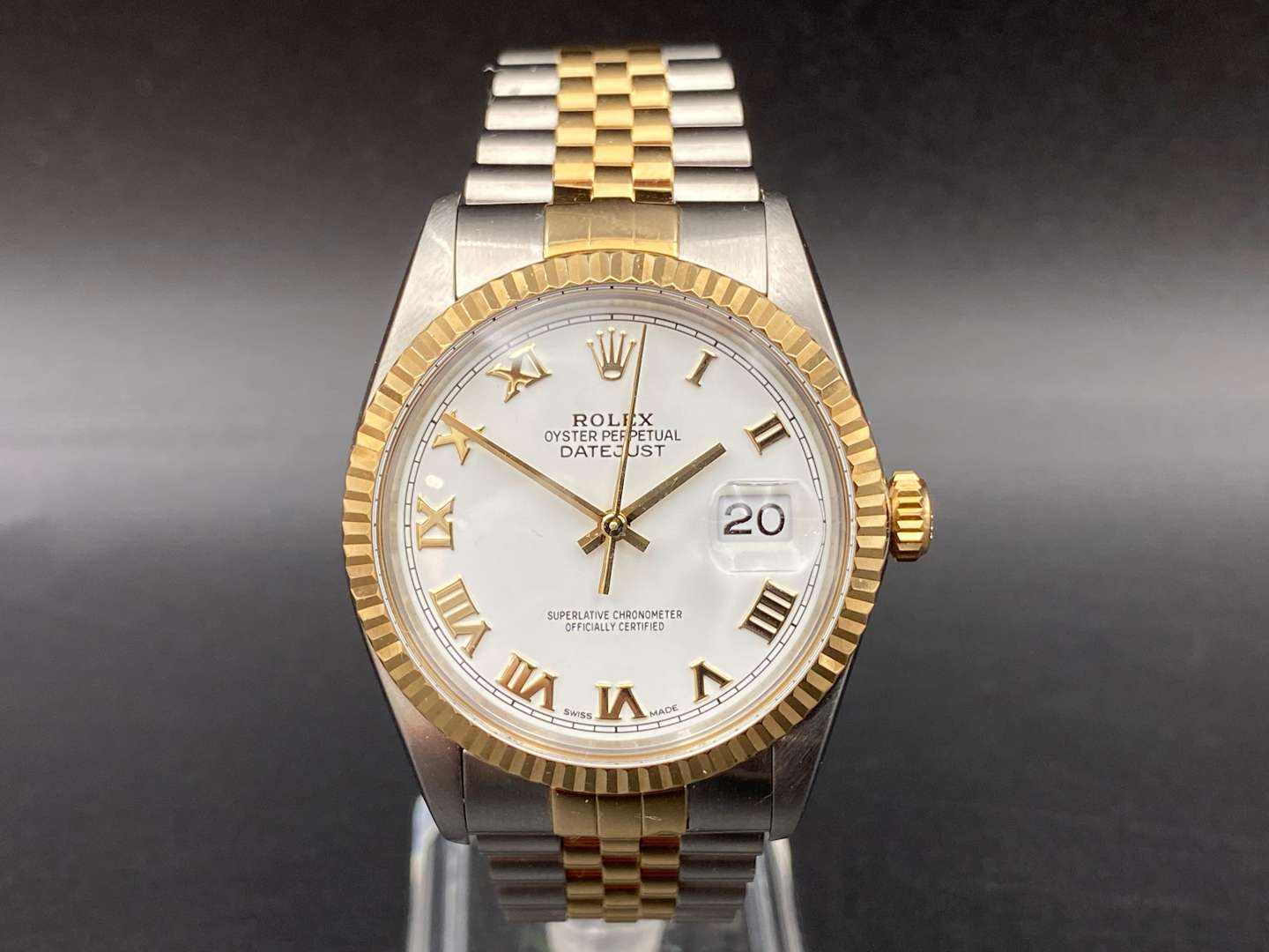 <p>ROLEX, DATEJUST, 36, STEEL & GOLD WRISTWATCH, &nbsp;REF 16013, SERIAL NO 9794245</p>