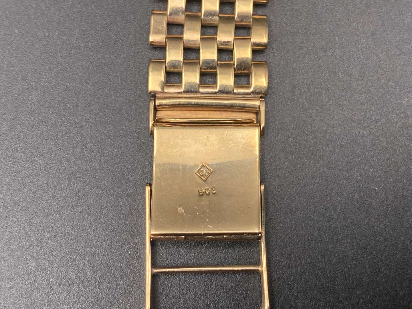 <p>ROLEX, MID 20th CENTURY 18K GOLD WRISTWATCH, 60118, 3667</p>