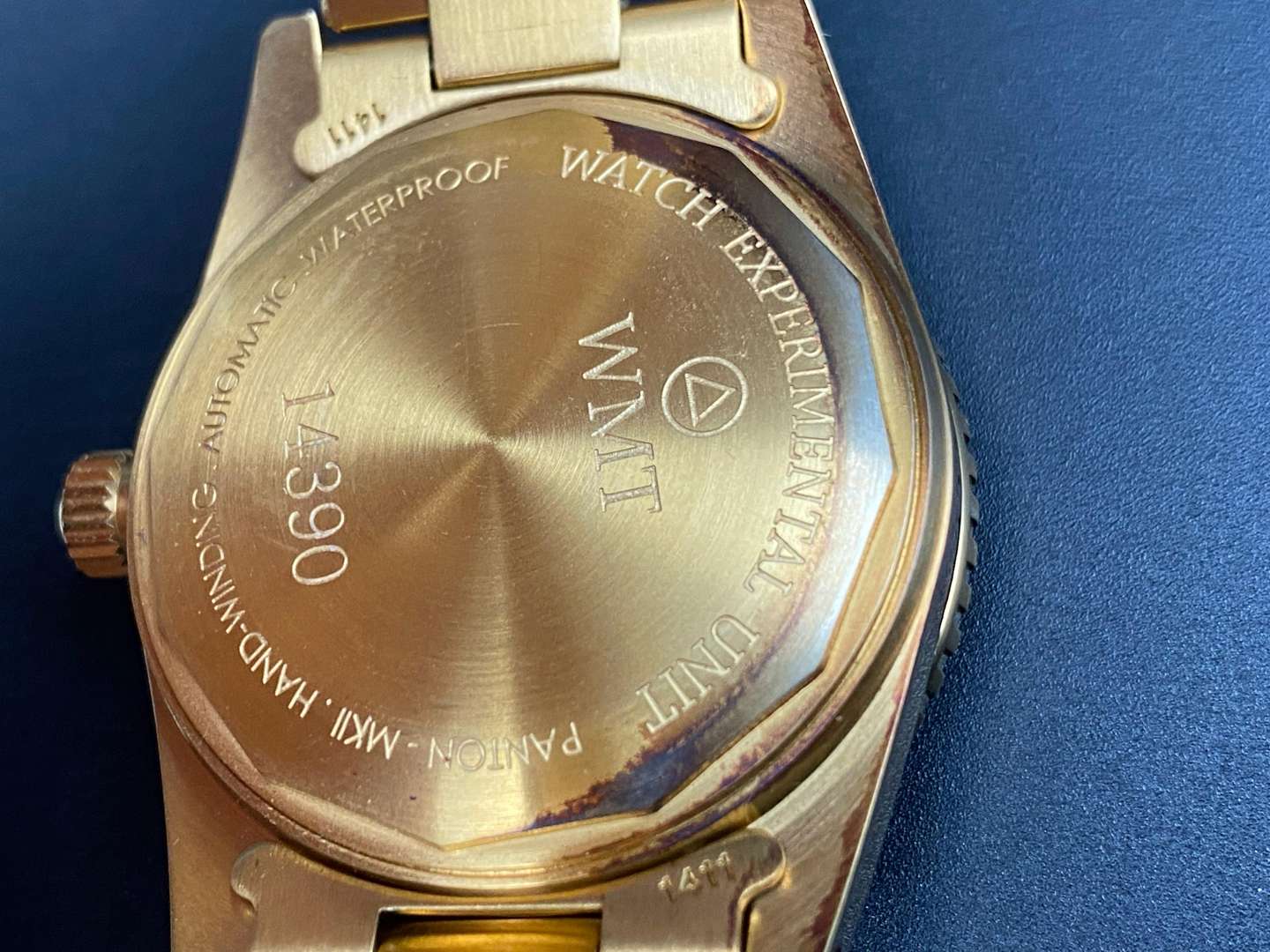 <p>WATCH EXPERIMENTAL UNIT, (WMT), PANTON MKII, a gilt metal, automatic, centre seconds, calendar wristwatch, 14390</p>