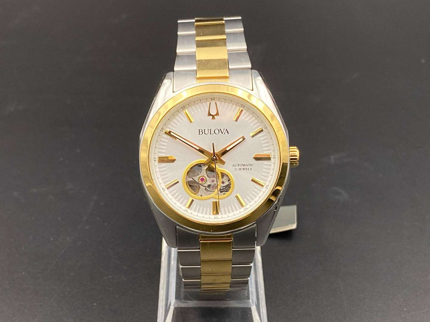 <p>BULOVA, STAINLESS STEEL AND GILT, AUTOMATIC, CENTRE SCONDS WRISTWATCH, 98A284, C9692233</p>