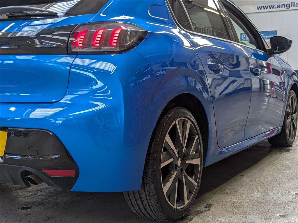 <p>2020 PEUGEOT 208 ALLURE PREMIUM PURETE</p>