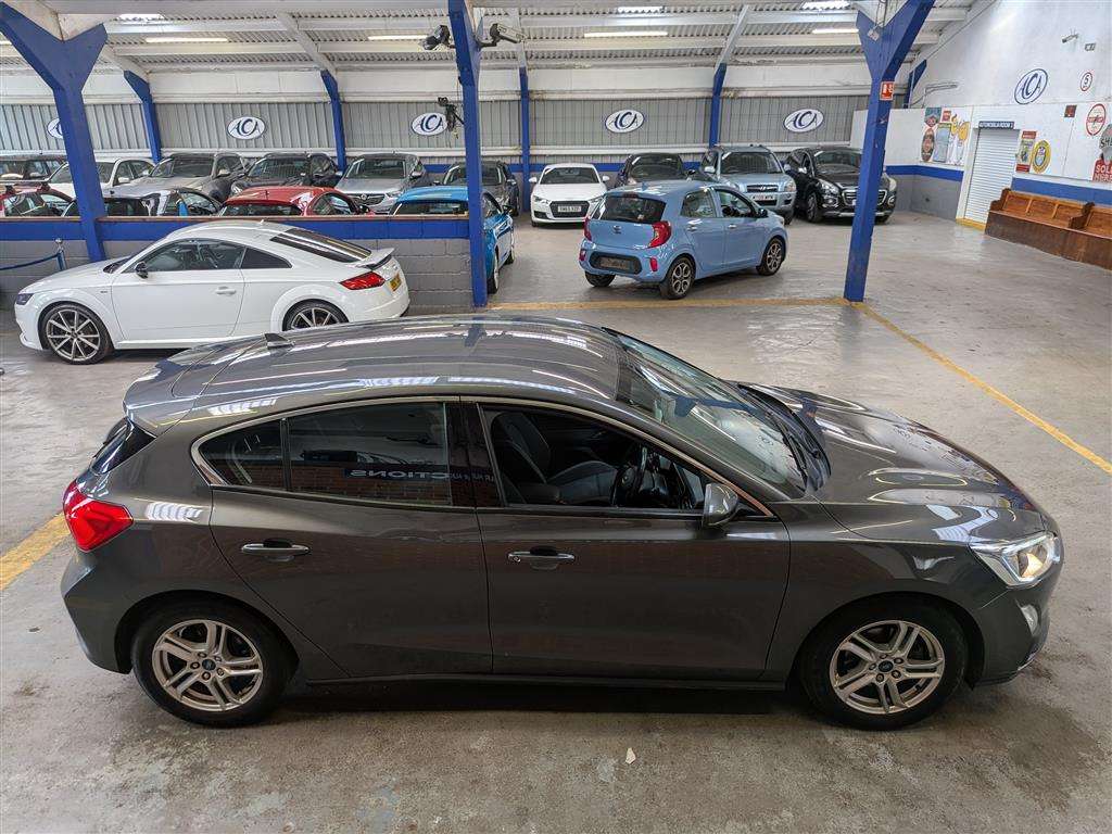 <p>2018 FORD FOCUS ZETEC</p>