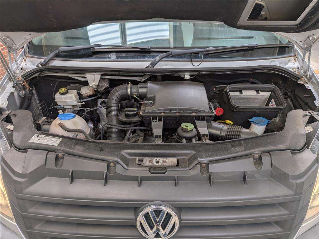 <p>2015 VOLKSWAGEN CRAFTER CR35 TDI</p>