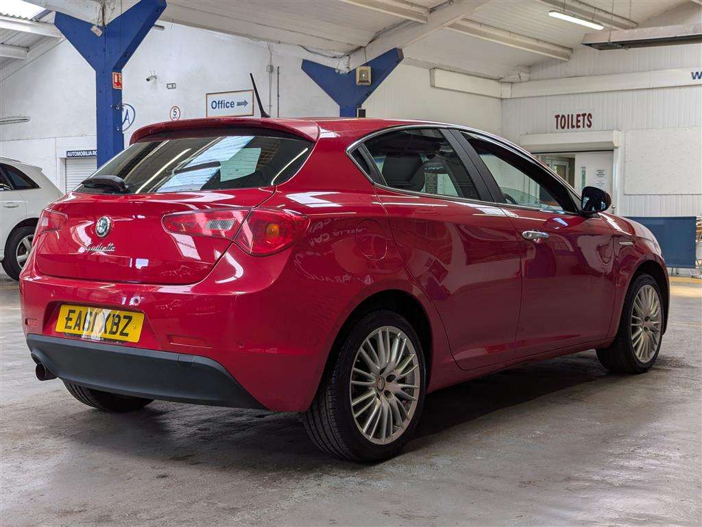 <p>2011 ALFA ROMEO GIULIETTA LUSSO TB</p>