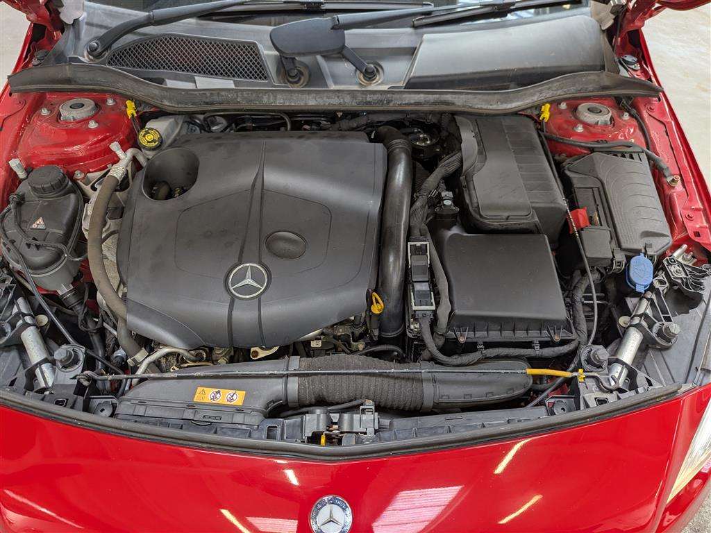 <p>2016 MERCEDES-BENZ A 200 D SE EXECUTIVE</p>