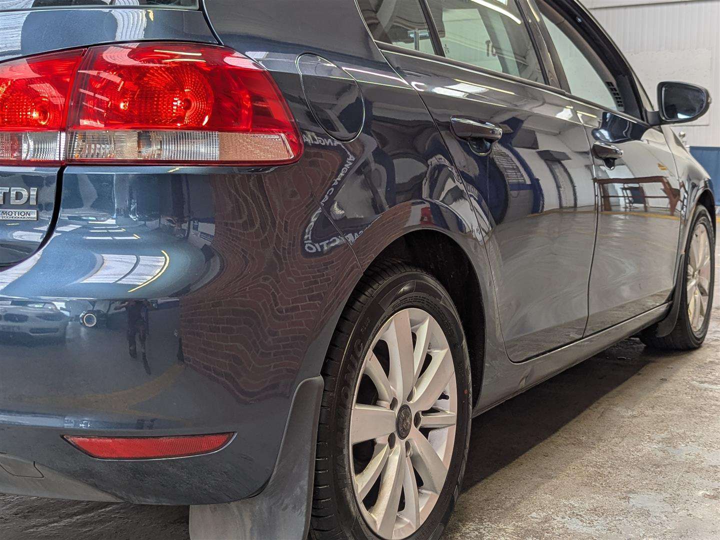 <p>2011 VOLKSWAGEN GOLF MATCH TDI BLUE TECH</p>