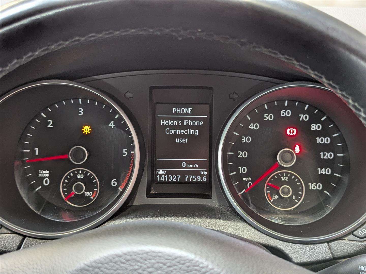 <p>2011 VOLKSWAGEN GOLF MATCH TDI BLUE TECH</p>