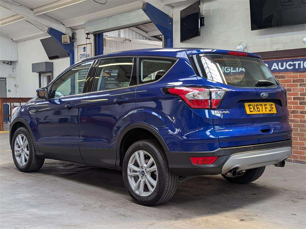 <p>2017 FORD KUGA ZETEC TDCI</p>