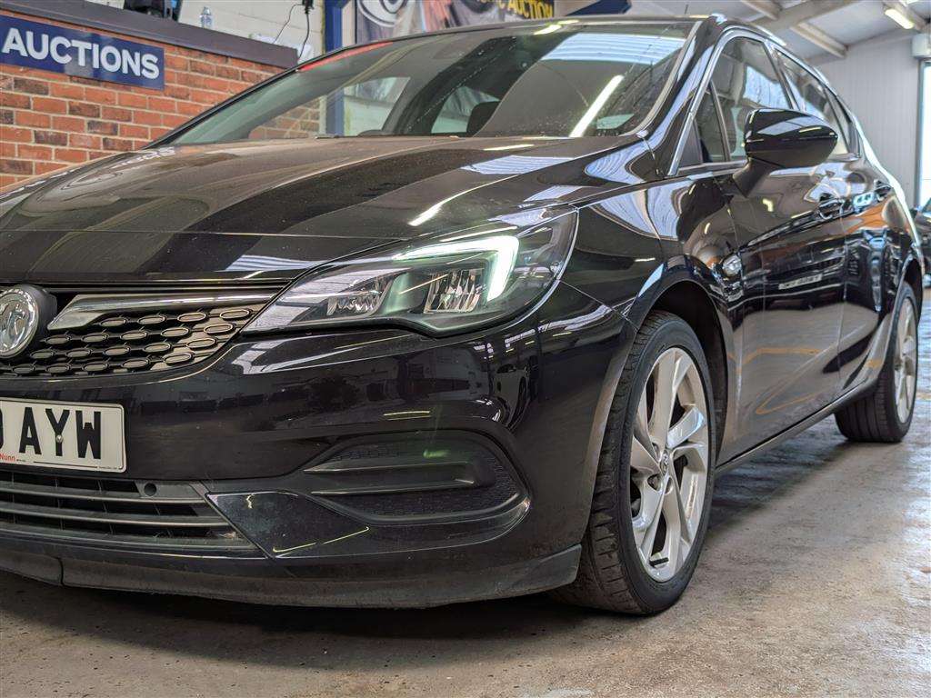 <p>2020 VAUXHALL ASTRA SRI TURBO</p>