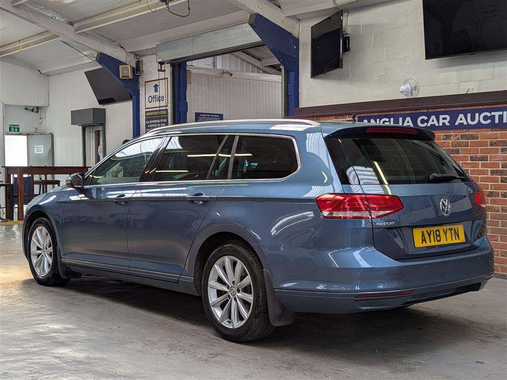 <p>2018 VOLKSWAGEN PASSAT SE BUSINESS TDI BM</p>