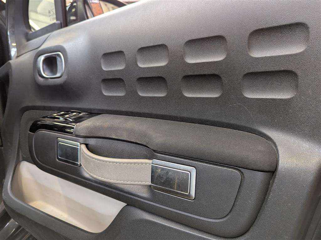 <p>2017 CITROEN C3 FLAIR PURETECH S/S</p>