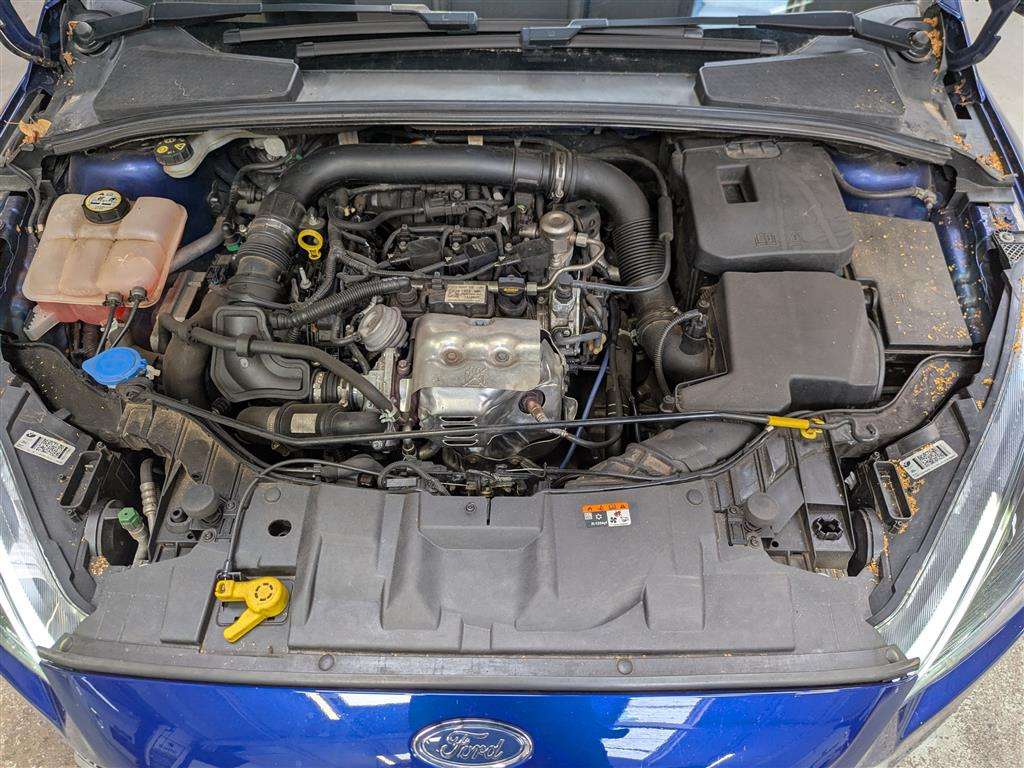 <p>2017 FORD FOCUS ZETEC</p>