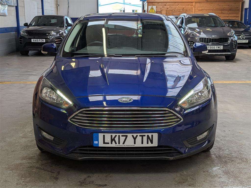 <p>2017 FORD FOCUS ZETEC</p>