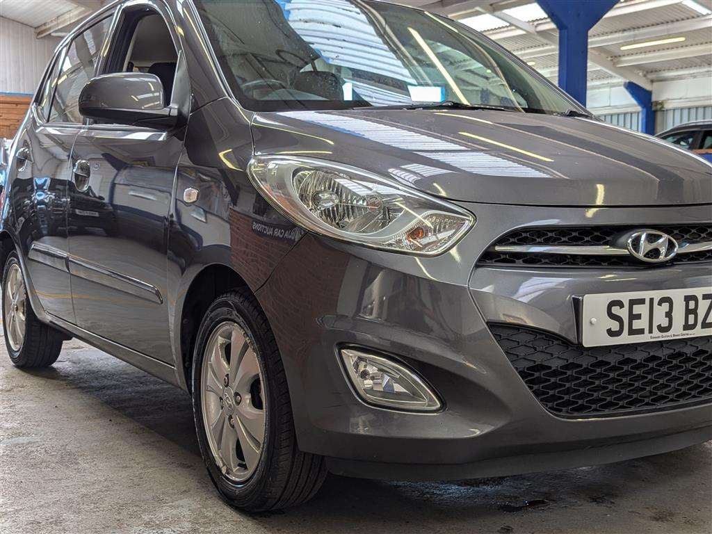 <p>2013 HYUNDAI I10 ACTIVE</p>