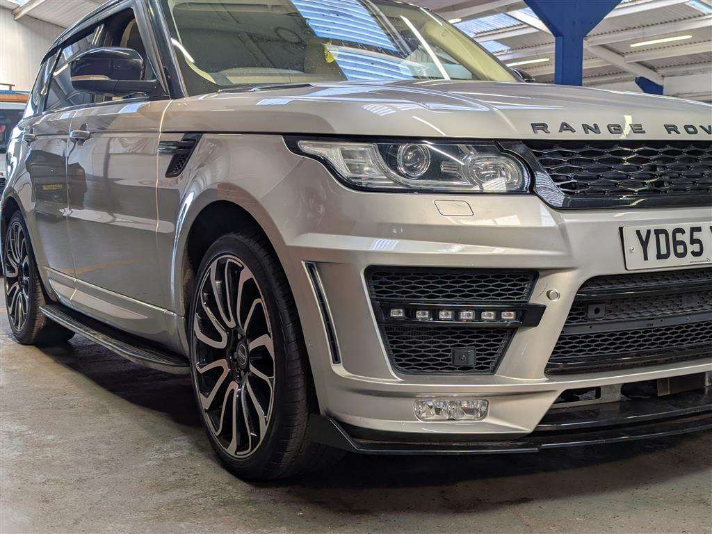 <p>2015 LAND ROVER R ROVER SPORT HSE DYNAM S</p>