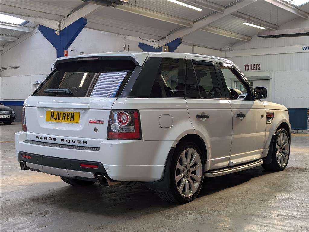 <p>2011 LAND ROVER RANGEROVER SP ABIO TDV6 A</p>