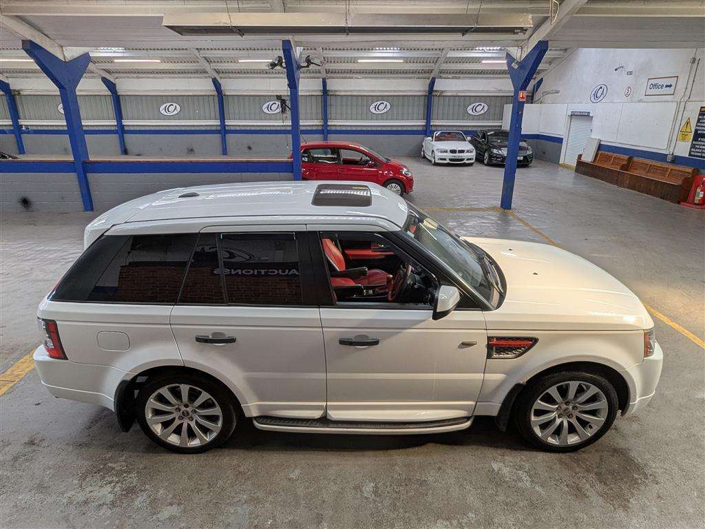 <p>2011 LAND ROVER RANGEROVER SP ABIO TDV6 A</p>