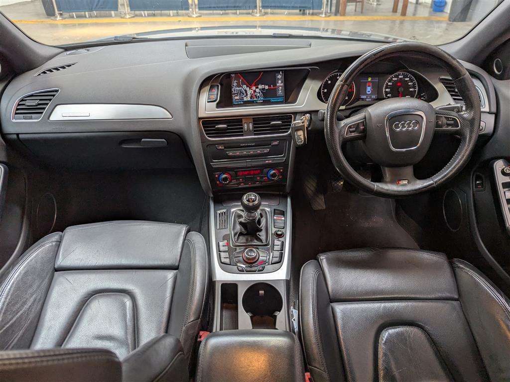 <p>2009 AUDI A4 S LINE TDI QUATTRO DPF</p>