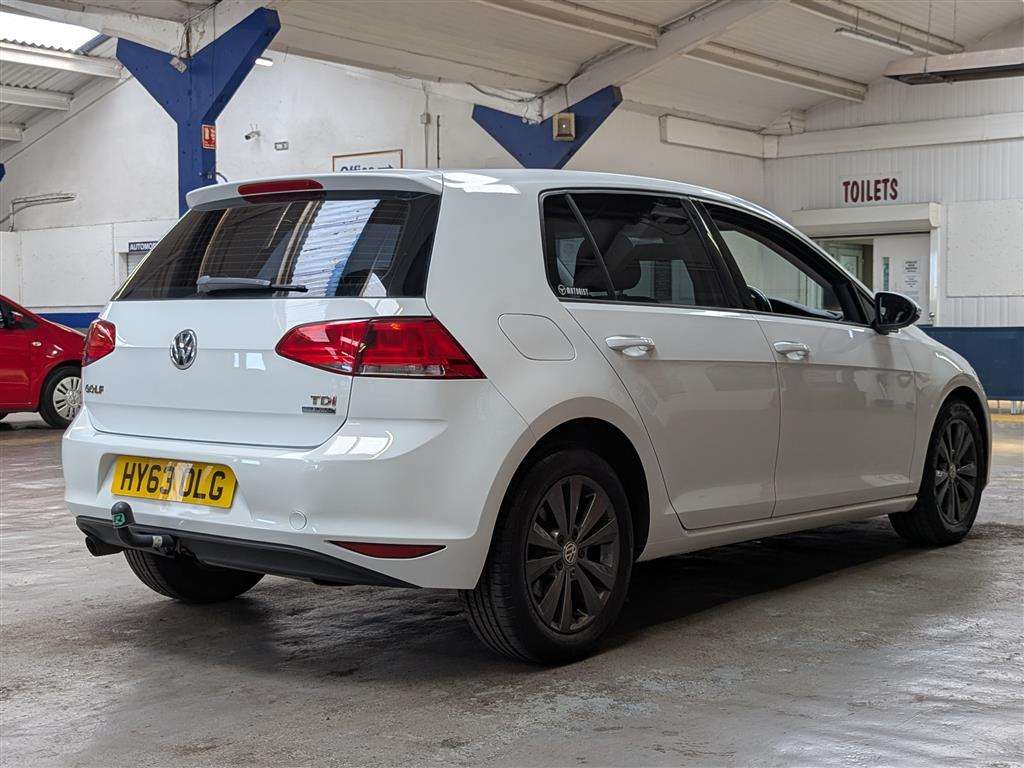 <p>2013 VOLKSWAGEN GOLF SE BLUEMOTION TECH T</p>