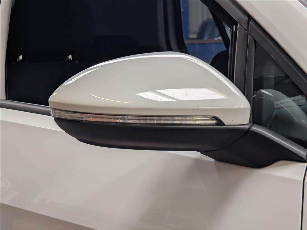 <p>2013 VOLKSWAGEN GOLF SE BLUEMOTION TECH T</p>