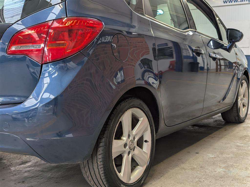 <p>2012 VAUXHALL MERIVA TECH LINE</p>