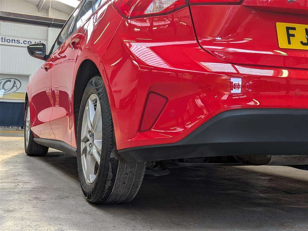 <p>2020 FORD FOCUS ZETEC TDCI AUTO</p>
