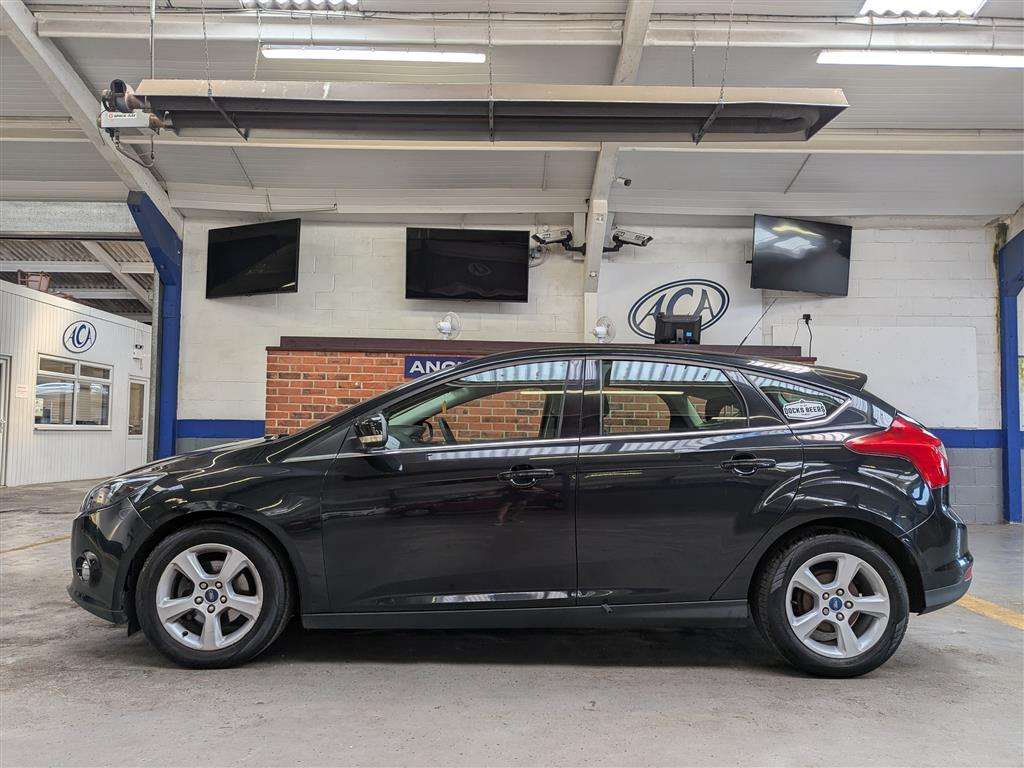 <p>2014 FORD FOCUS ZETEC NAVIGATOR TUR</p>