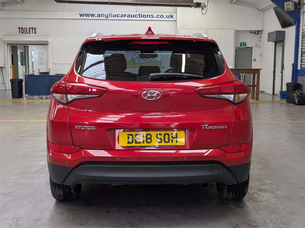 <p>2018 HYUNDAI TUCSON SE NAV B-DRIVE 2WD</p>