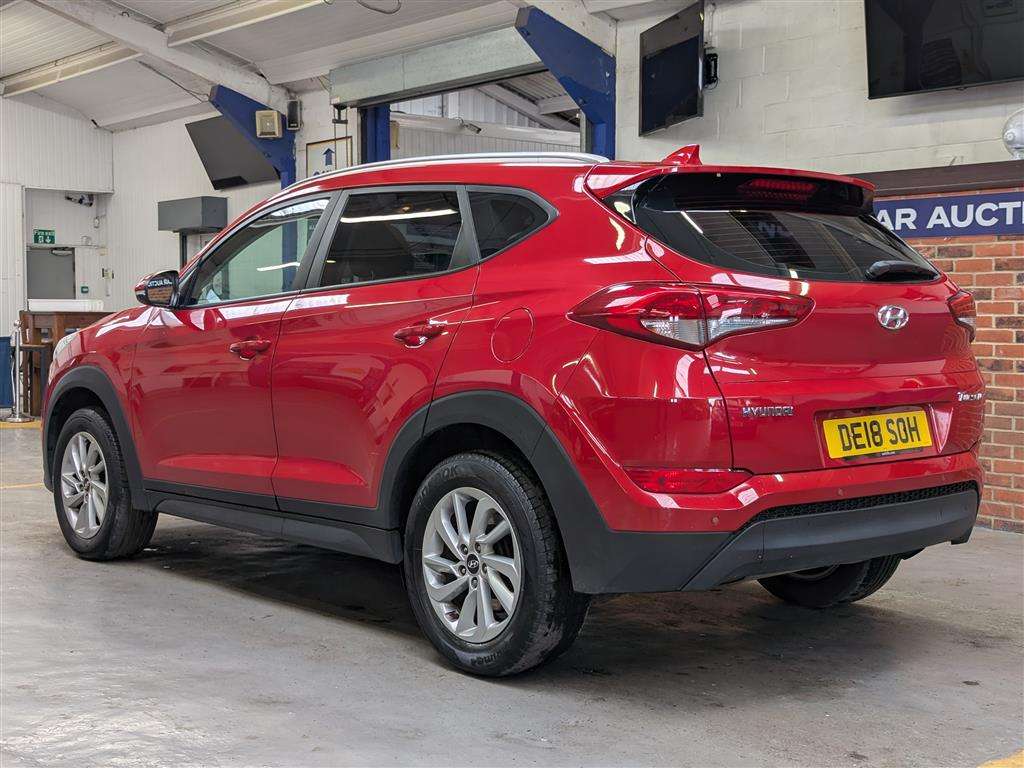 <p>2018 HYUNDAI TUCSON SE NAV B-DRIVE 2WD</p>