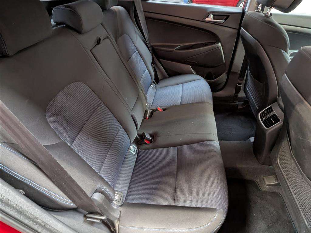 <p>2018 HYUNDAI TUCSON SE NAV B-DRIVE 2WD</p>