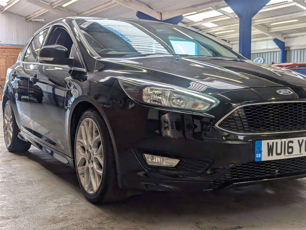 <p>2016 FORD FOCUS ZETEC S TDCI</p>