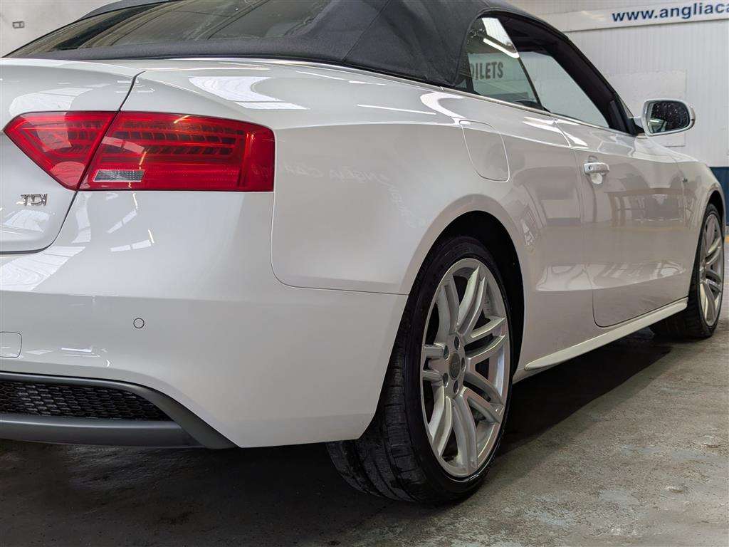 <p>2014 AUDI A5 S LINE SPECIAL ED TDI</p>