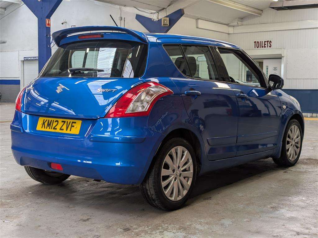 <p>2012 SUZUKI SWIFT SZ3</p>