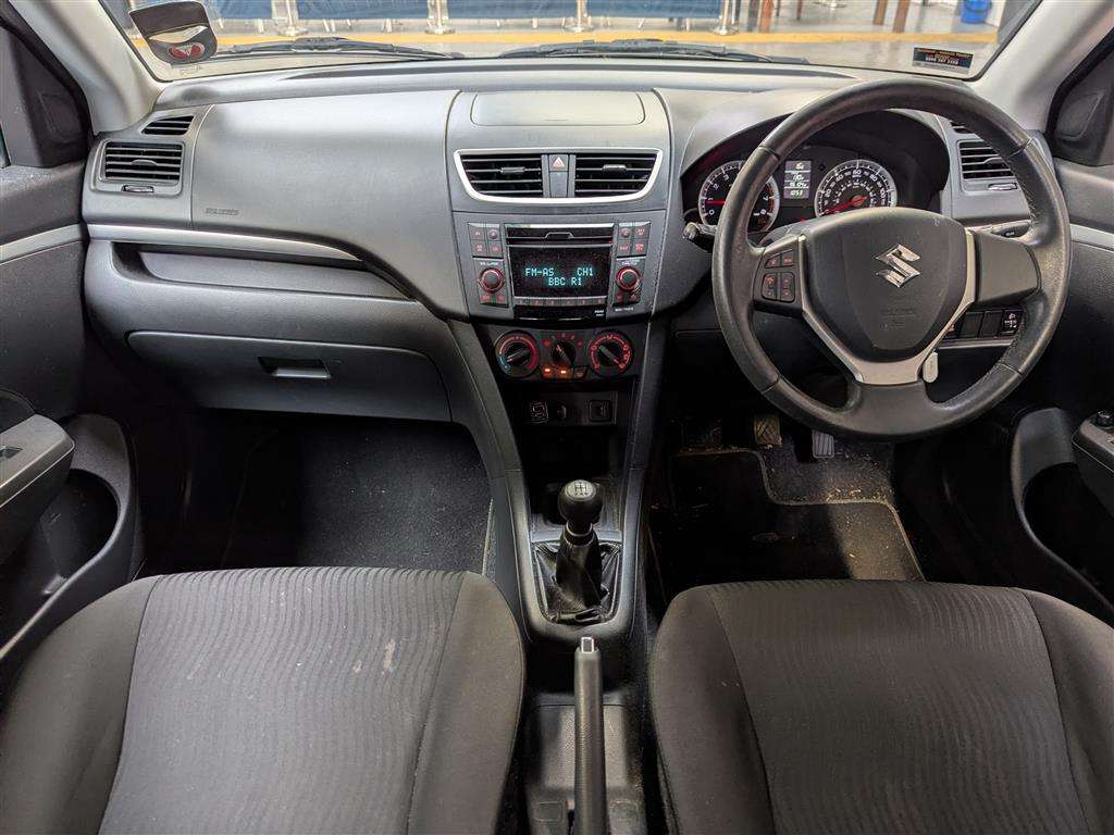 <p>2012 SUZUKI SWIFT SZ3</p>
