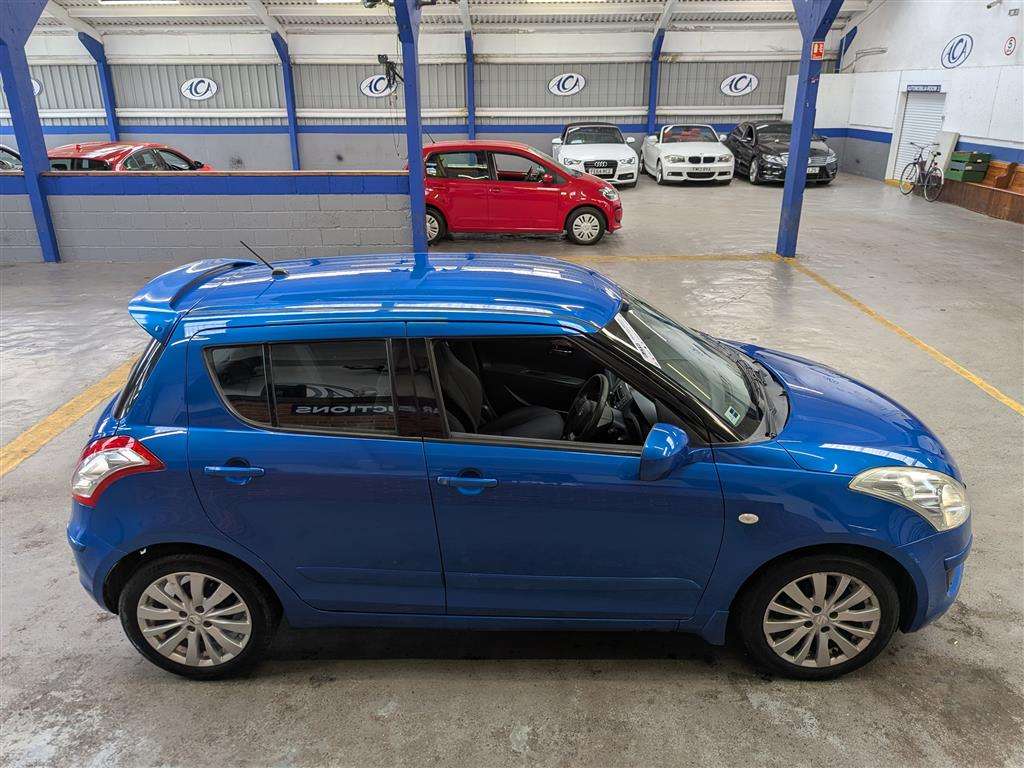 <p>2012 SUZUKI SWIFT SZ3</p>