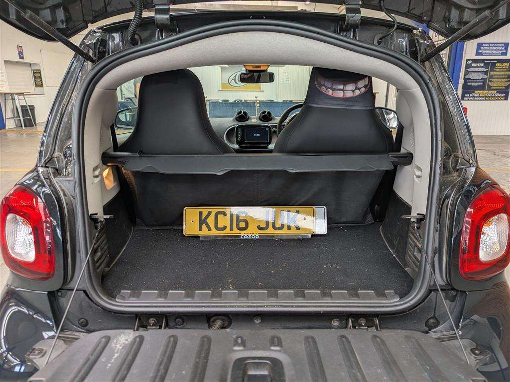 <p>2016 SMART FORTWO EDITION BLACK AUTO</p>