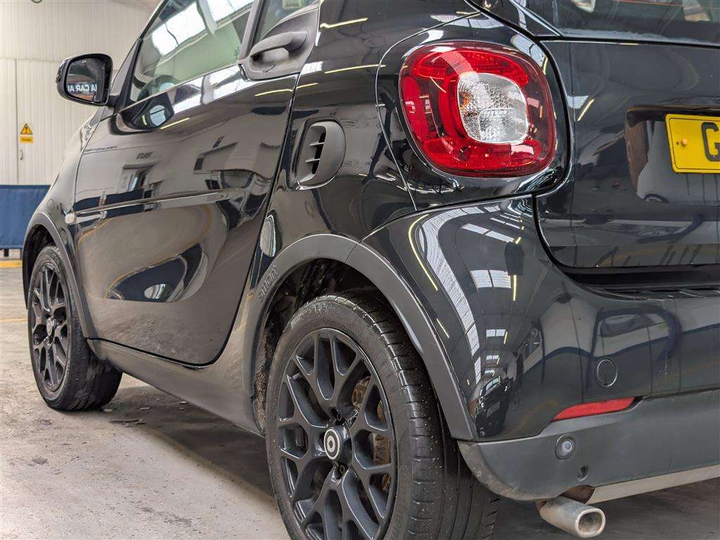 <p>2016 SMART FORTWO EDITION BLACK AUTO</p>